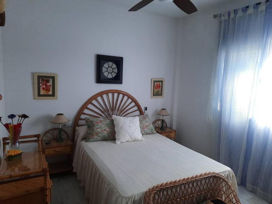 Amplio Apartamento En La Barrosa Novo Sancti Petri Ngoại thất bức ảnh